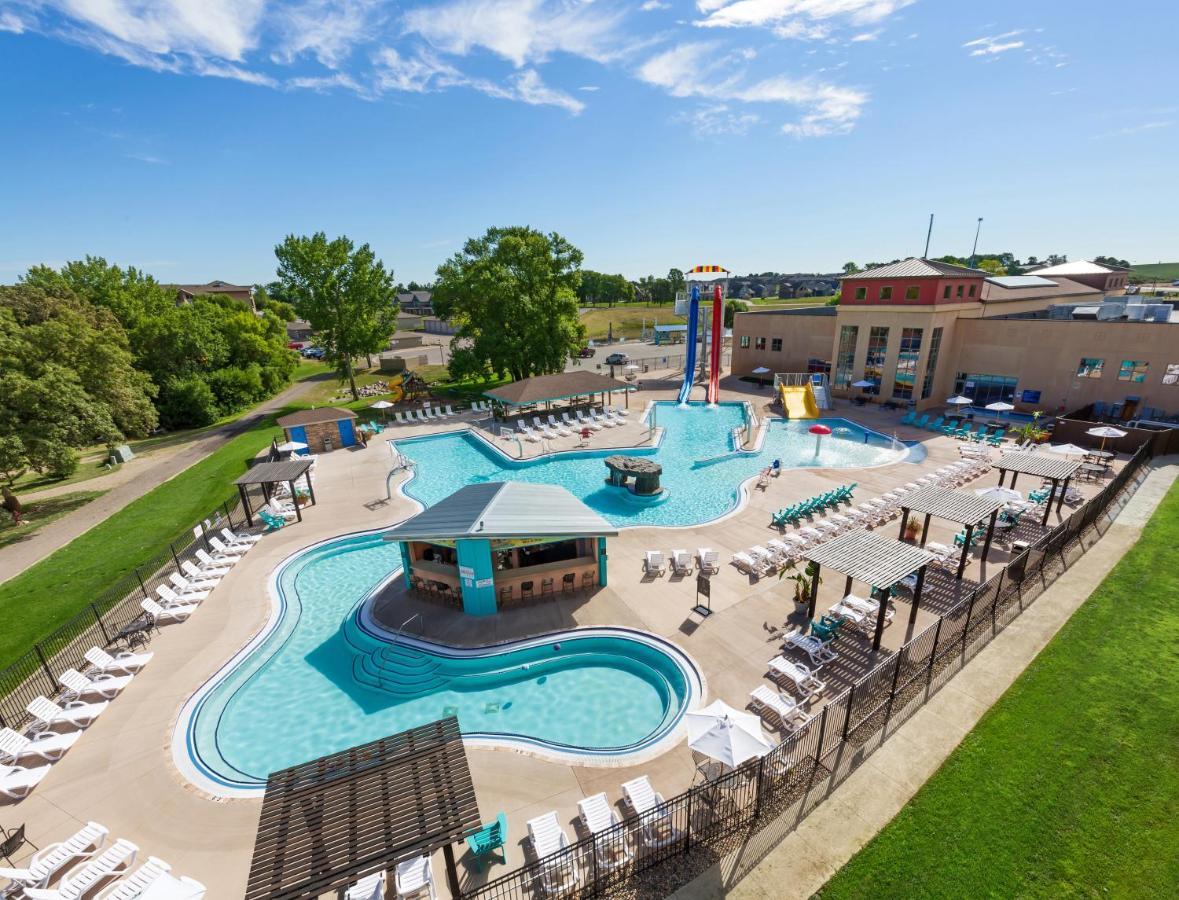 Arnolds Park Bridges Bay Resort מראה חיצוני תמונה