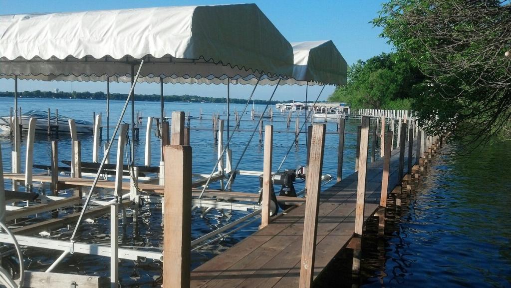 Arnolds Park Bridges Bay Resort מראה חיצוני תמונה